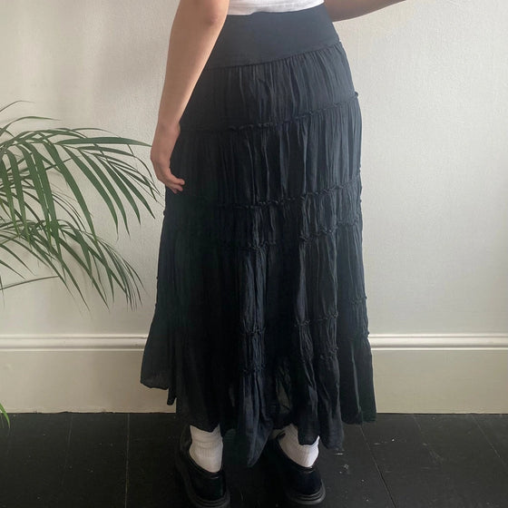 Vintage black Unbranded Maxi Skirt - womens small