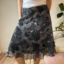  Vintage black & white Tom Tailor Midi Skirt - womens medium