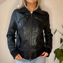  Vintage black List Leather Jacket - womens small