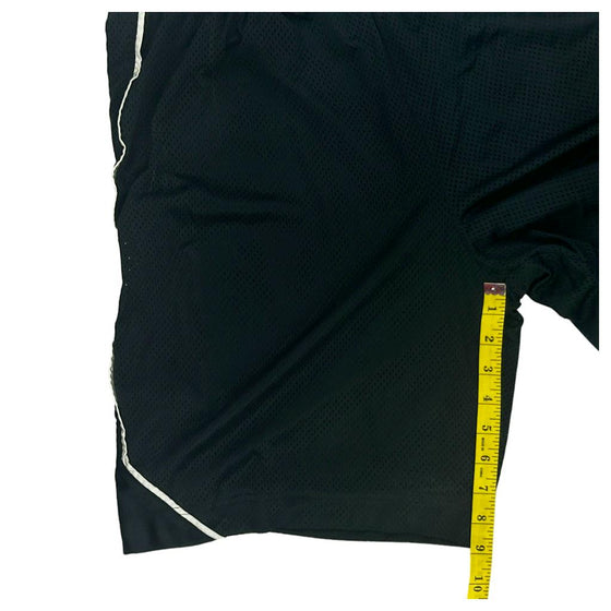 Nike Sports Shorts - Large - Black Polyester