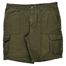  All Conditions Gear Nike Cargo Shorts - 40″ Waist Green Cotton