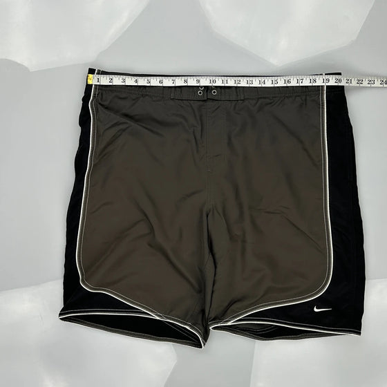 Nike Sport Shorts - XL Black Polyester