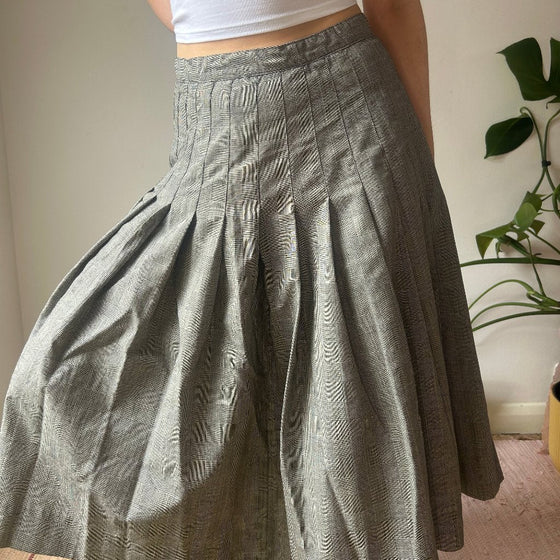 Vintage grey Unbranded Pleated Skirt - womens 28" waist