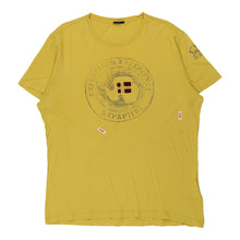  Vintage yellow Napapijri T-Shirt - mens x-large