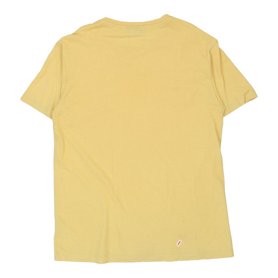 Vintage yellow Napapijri T-Shirt - mens large