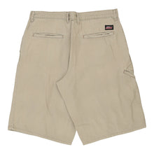  Vintage beige Dickies Shorts - mens 33" waist