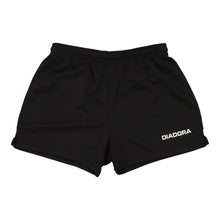  Vintage black Age 13-15 Diadora Sport Shorts - boys x-large