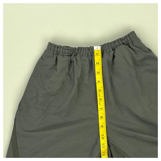 Nike Athletic Shorts - Medium - Grey Polyester