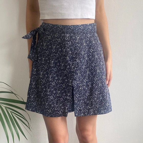 Vintage navy Max & Co Wrap Skirt - womens 25" waist