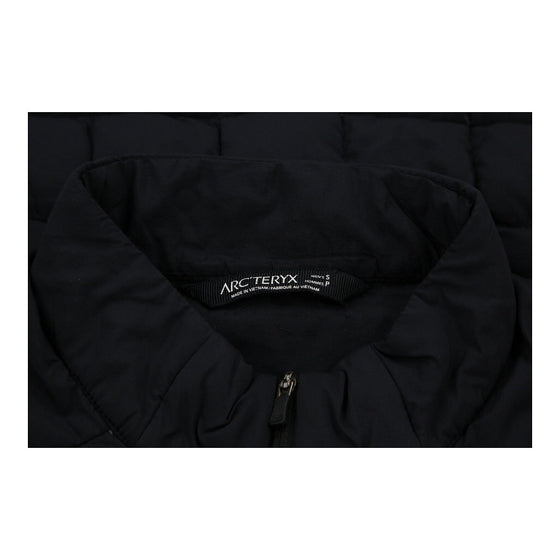 Vintage black Arc'Teryx Puffer - mens small