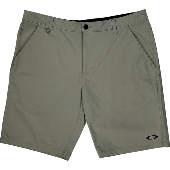 Oakley Casual Shorts - 39W 11L - Khaki Polyester