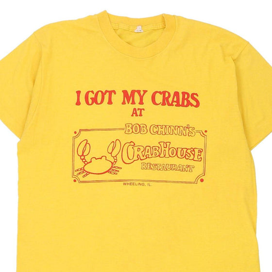 Vintage yellow Single Stitch Made in USA Bob Chinns Crab House Restaurant Screen Stars T-Shirt - mens x-large